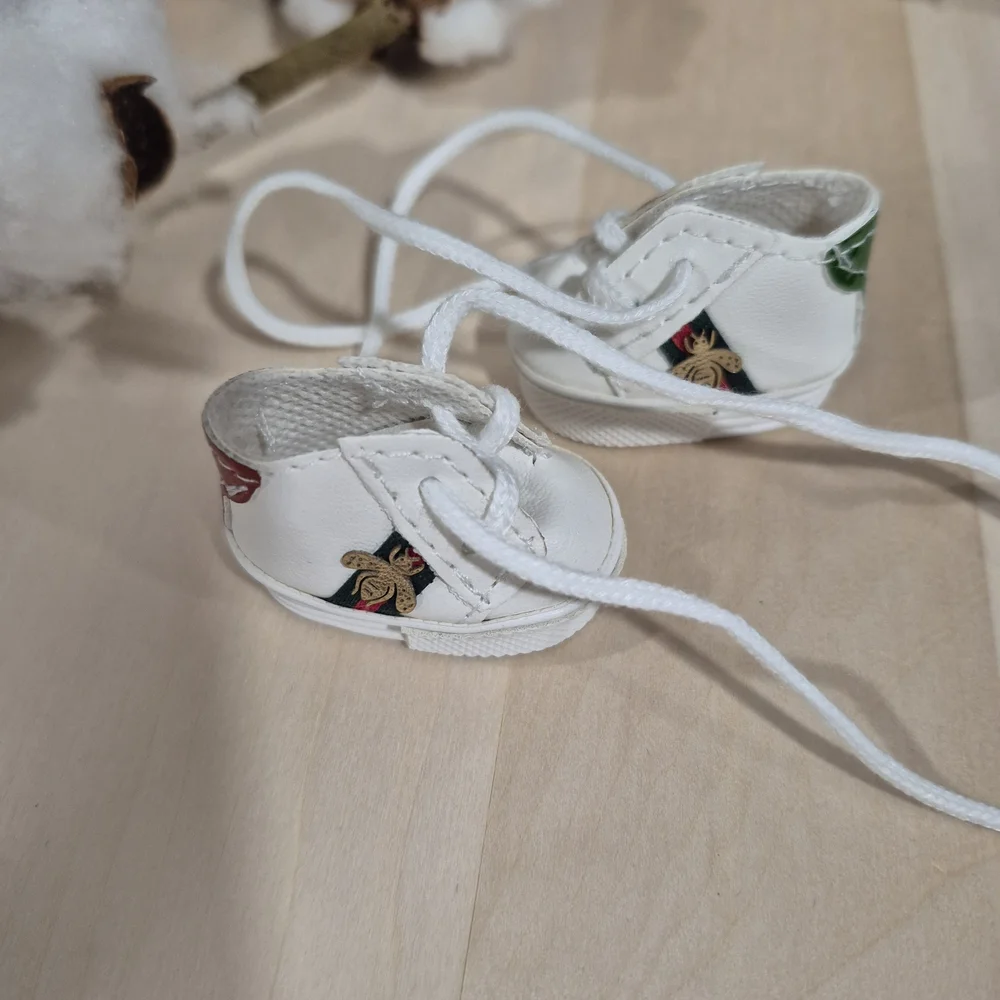 🎊🎊NEW🎊🎊 ADORABLE!! LABUBU Tennis Shoes In WHITE, RED AND GREEN
